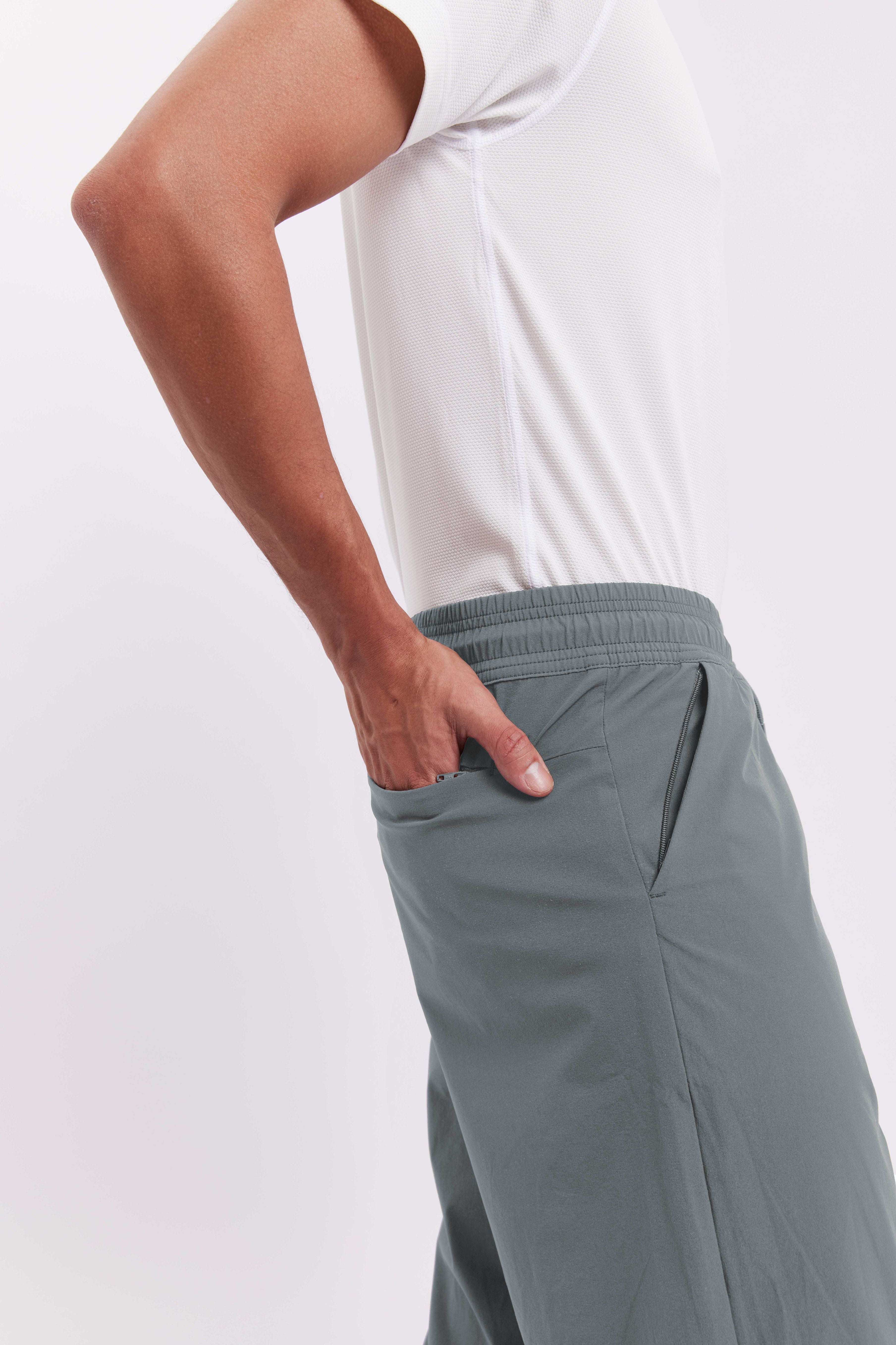 LAICA MEN JOGGER PANTS - STONE