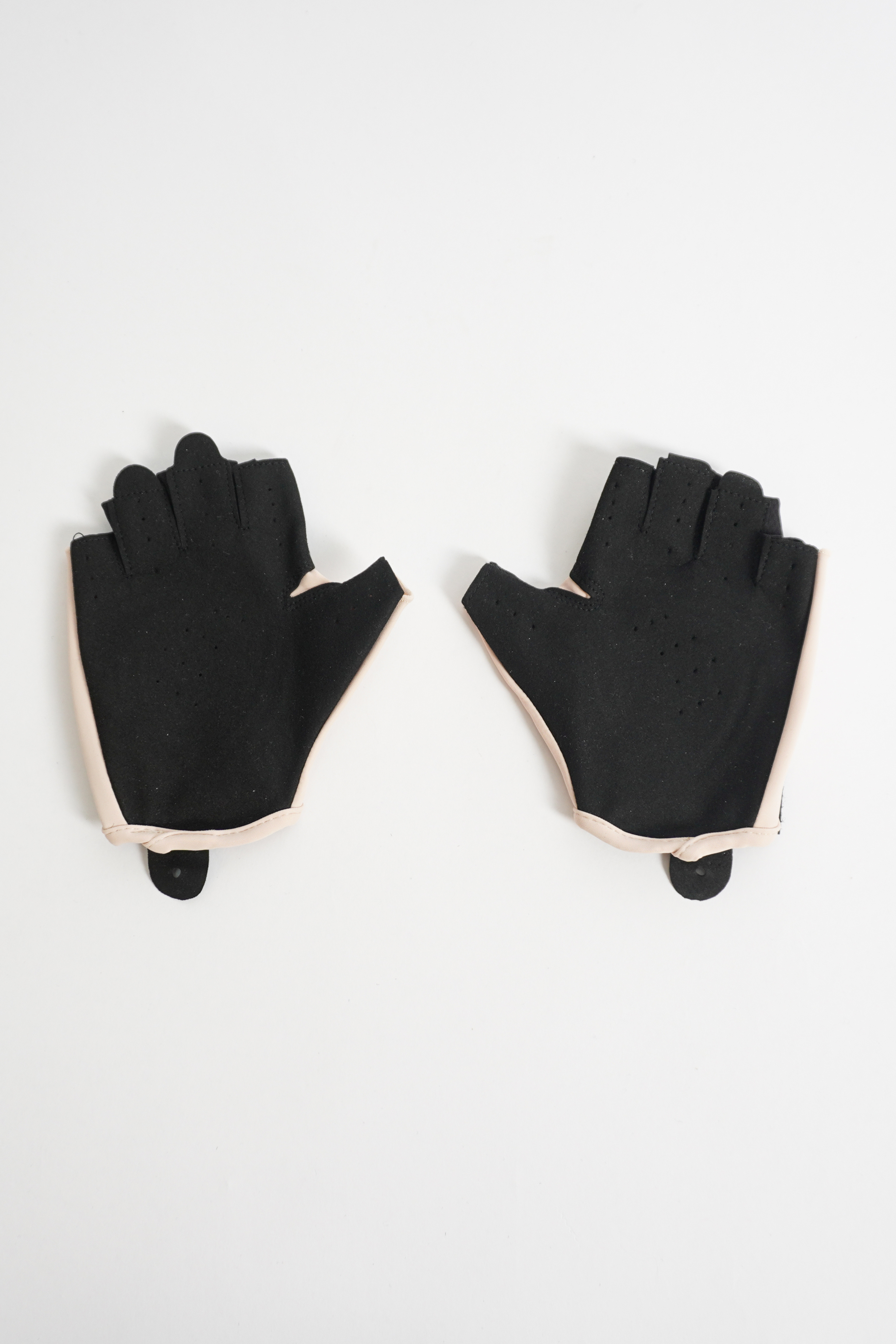 LAICA Athletic Gloves