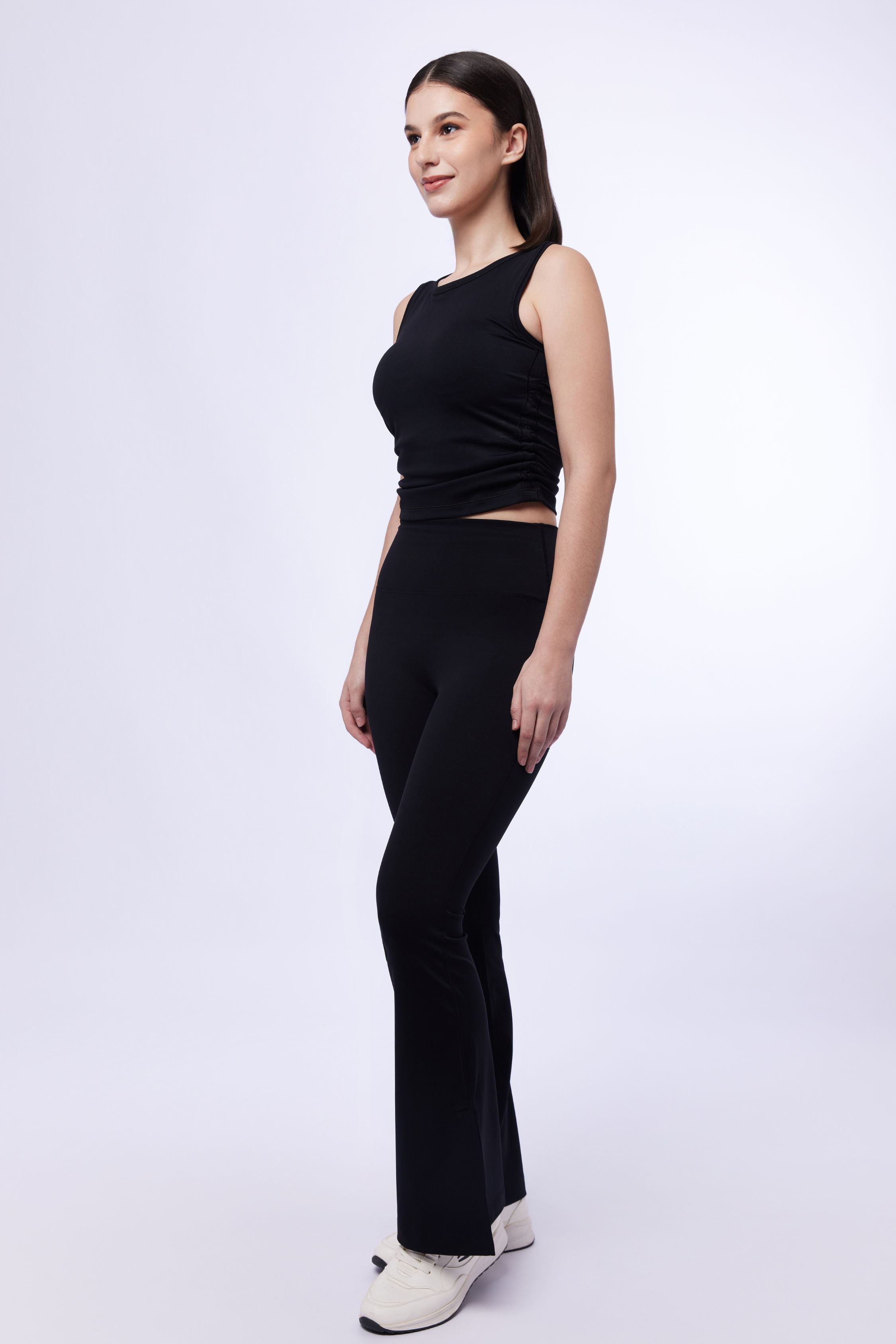 CLUB SLEEVELESS - ONYX