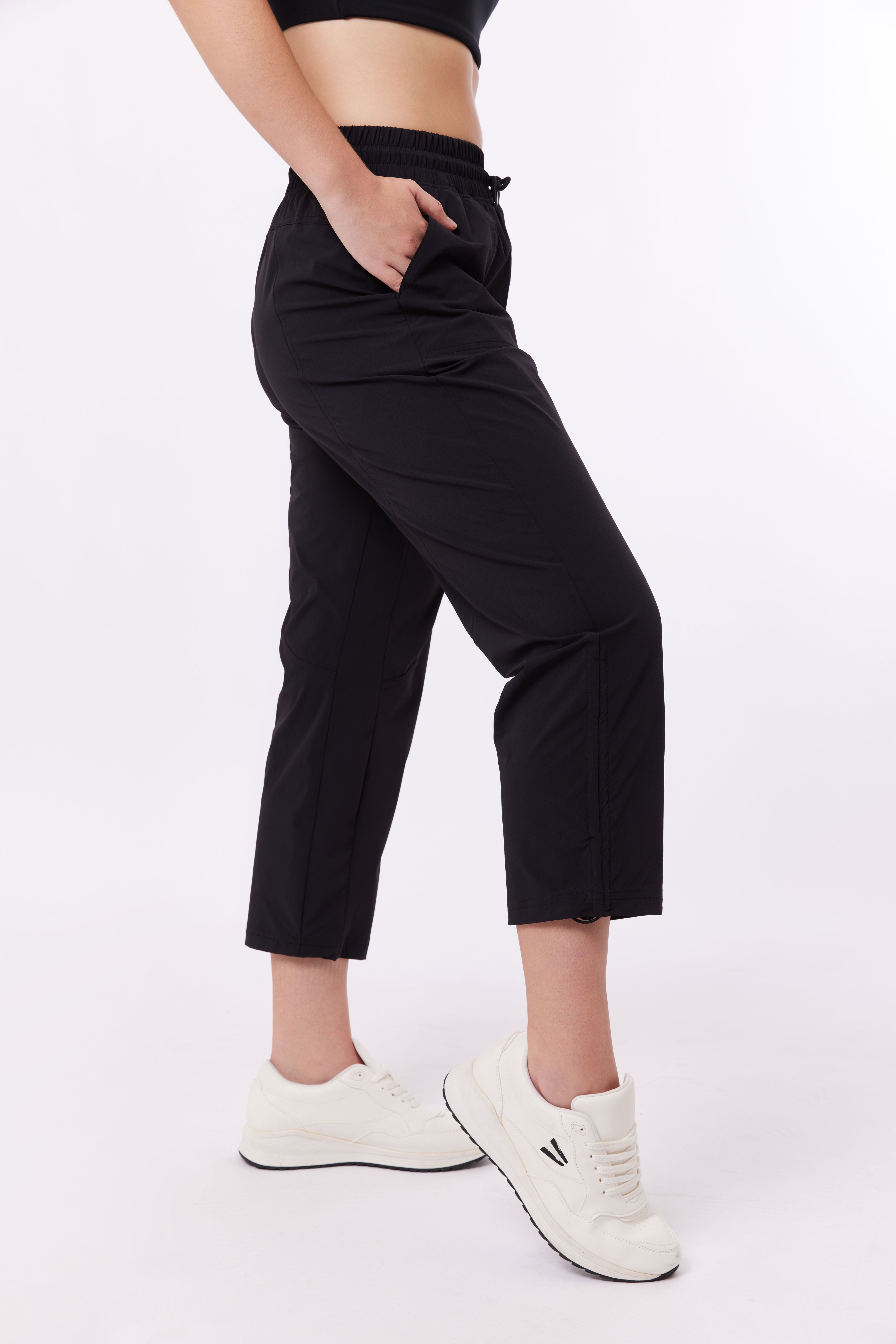 LAICA TRAINNING PANTS - ONYX