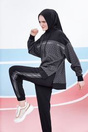 LAICA x Buttonscarves Athleisure Jogger